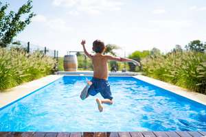 Construction de piscine : vos droits et devoirs